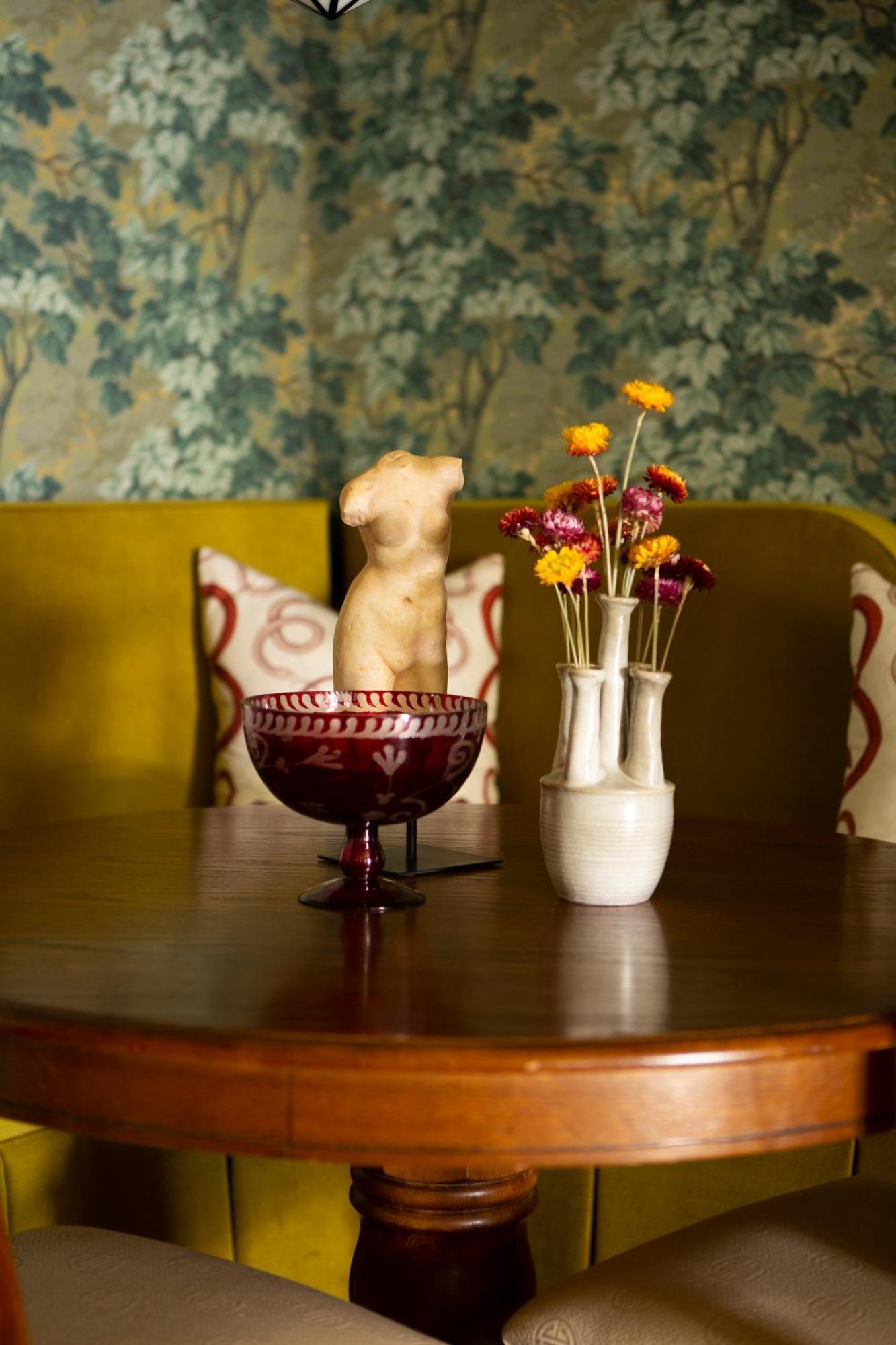 The Menagerie Bed & Breakfast Fredericksburg Exterior photo